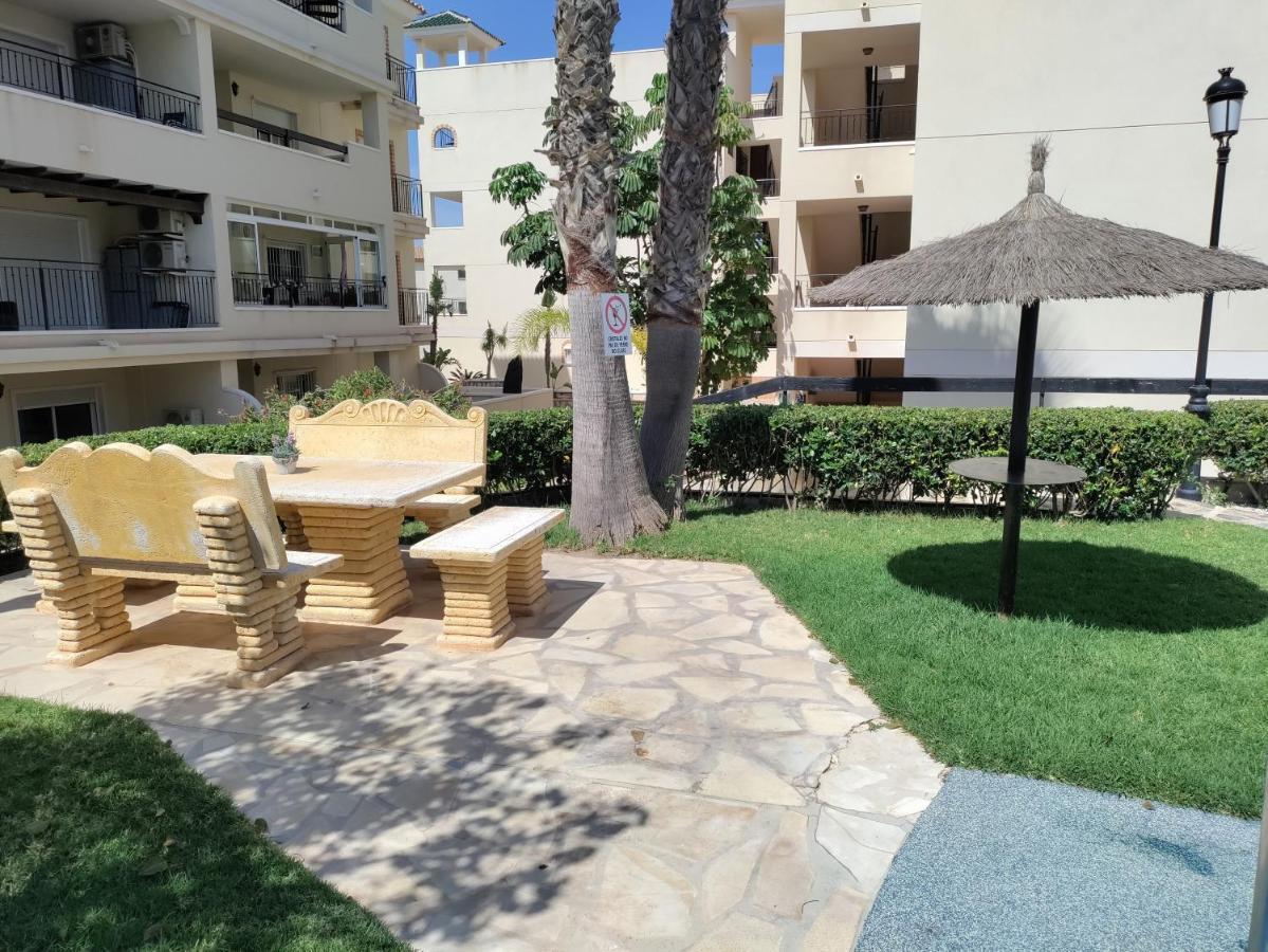 Apartamento Lovely With Pool View Oriola (Orihuela)
